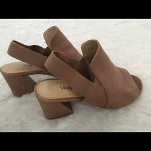 Vaneli Heels